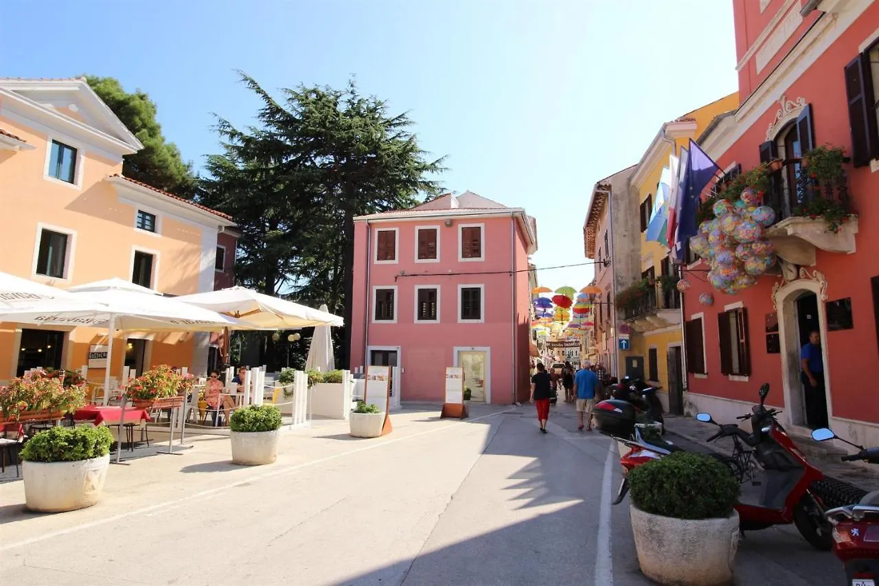 Gianna Studio 2, 600 M From The Beach Novigrad Istria 0*,  Kroatië