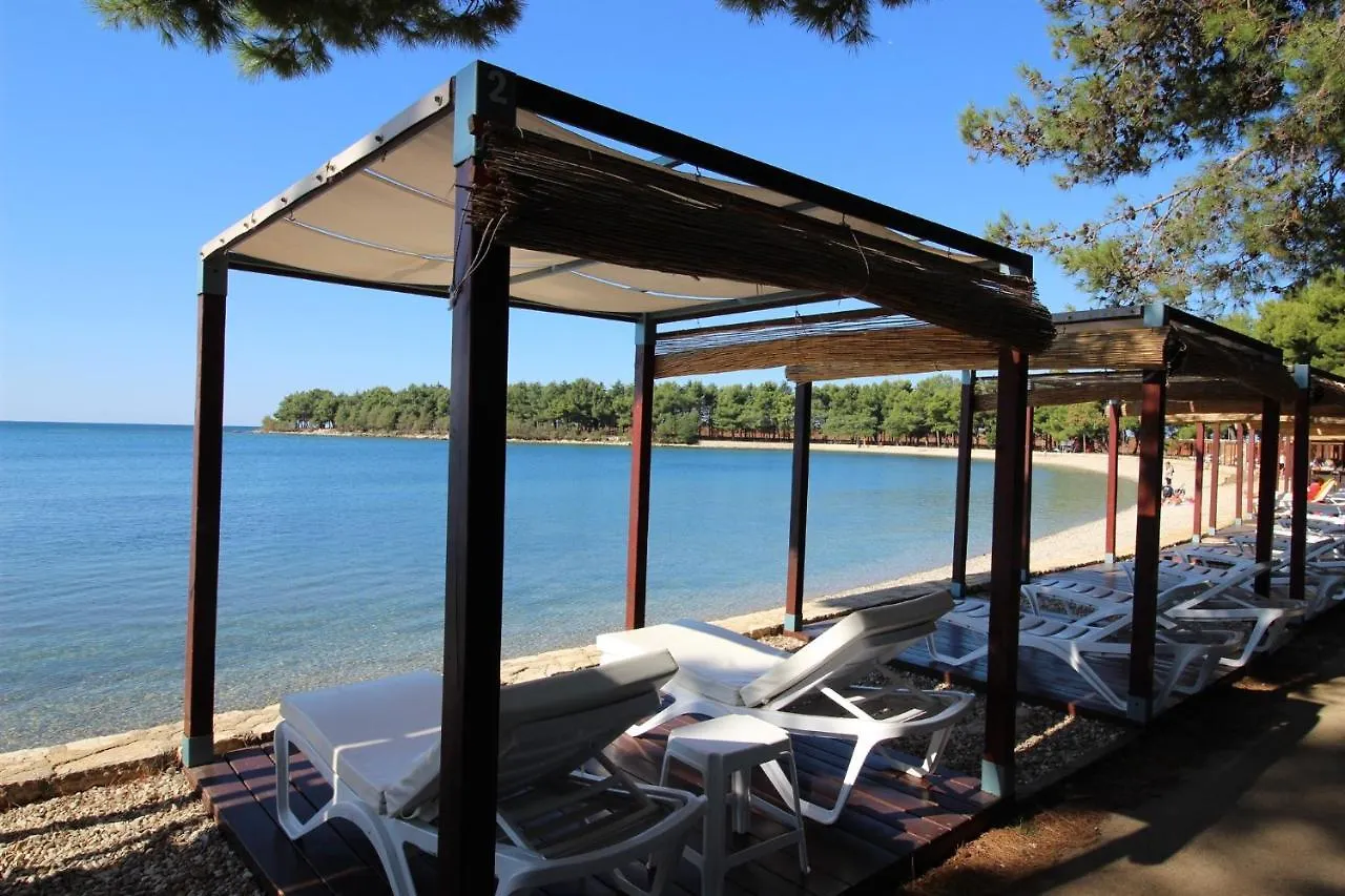 Gianna Studio 2, 600 M From The Beach Novigrad Istria